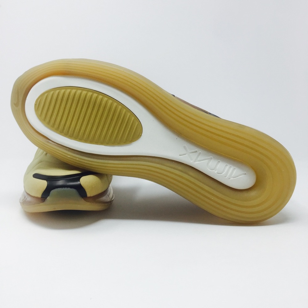 Nike Air Max 720 - Picture 4 of 6